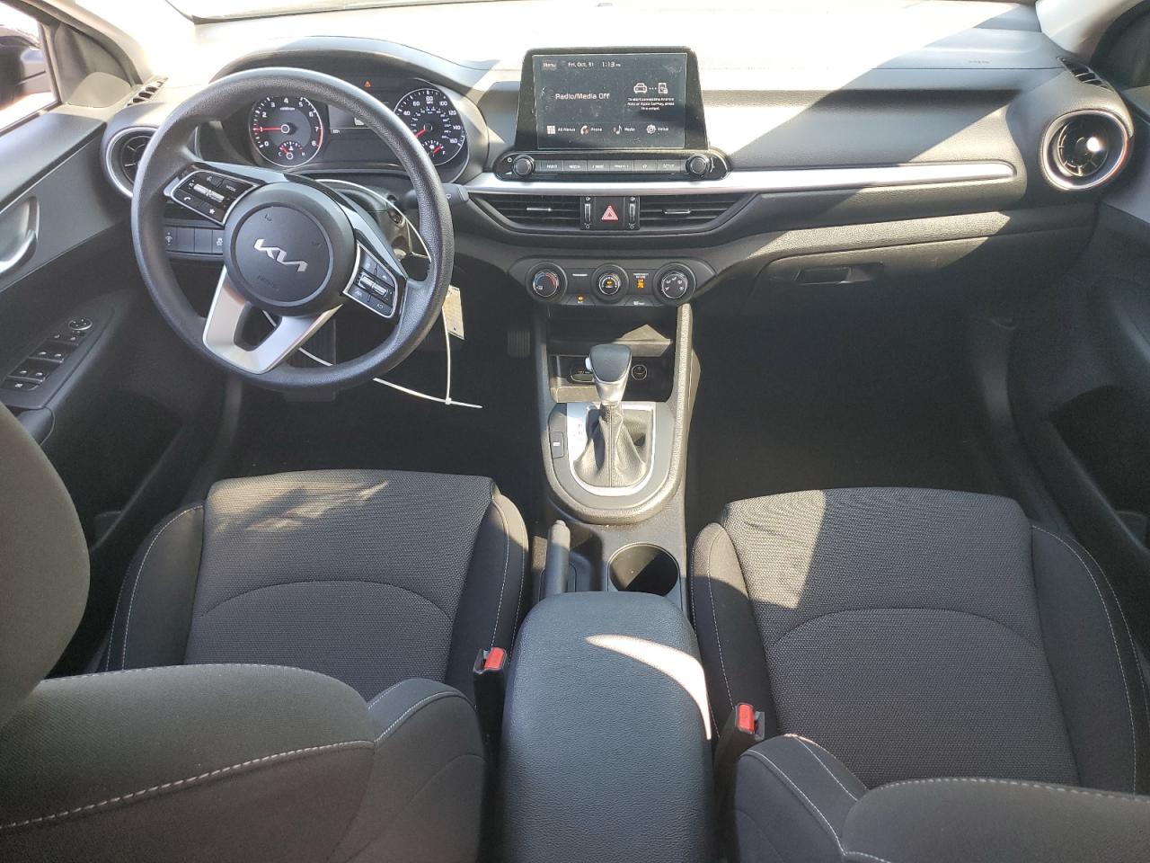 Kia Forte Lx Image 11