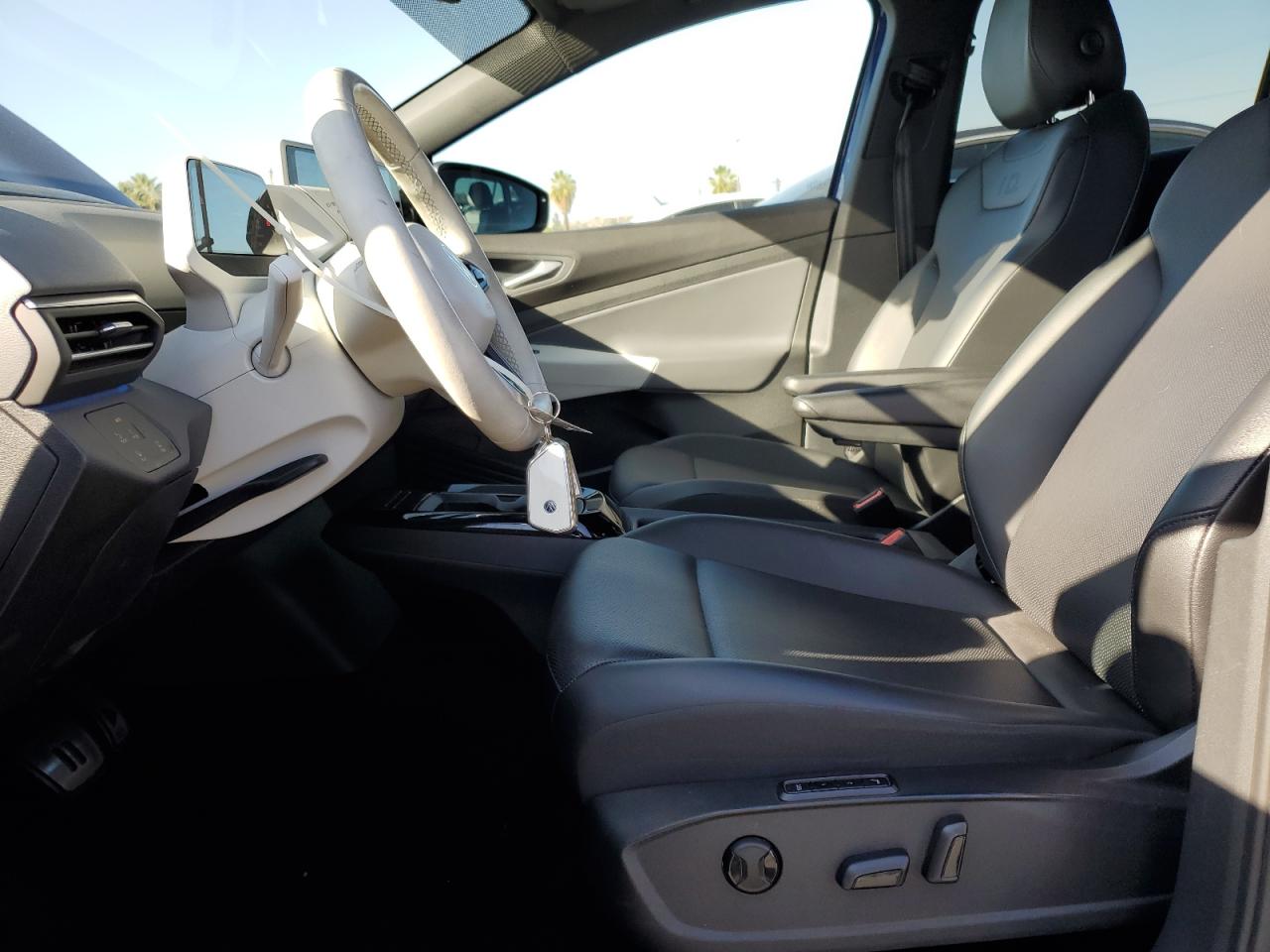 Volkswagen ID.4 First Edition Image 3