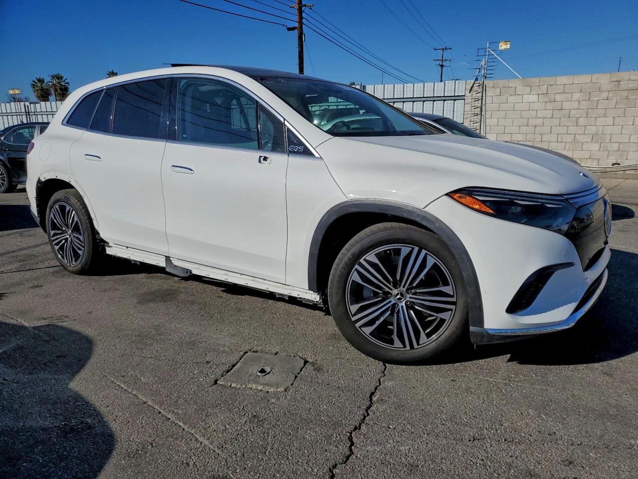 Mercedes-Benz EQS 450+ Image 13