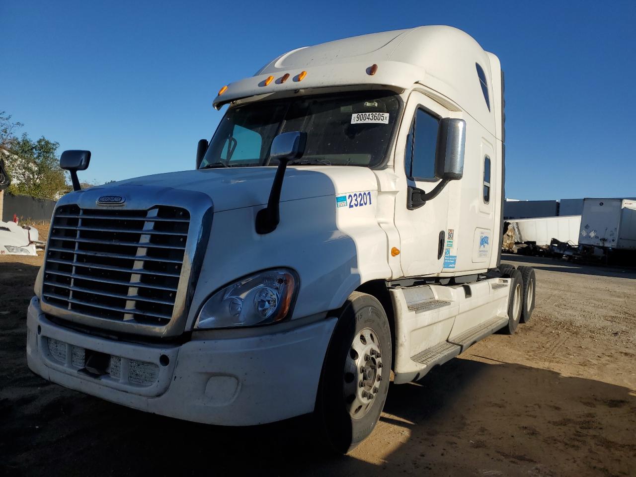 Freightliner Cascadia Image 10