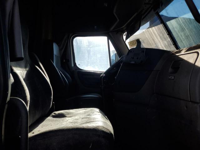 Freightliner Cascadia Image 4