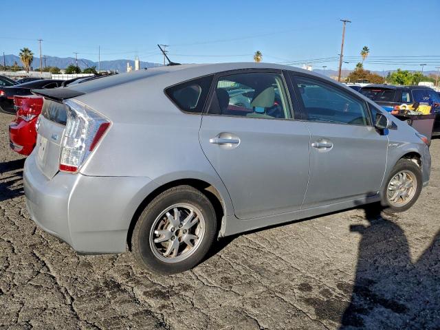 Toyota Prius Image 2