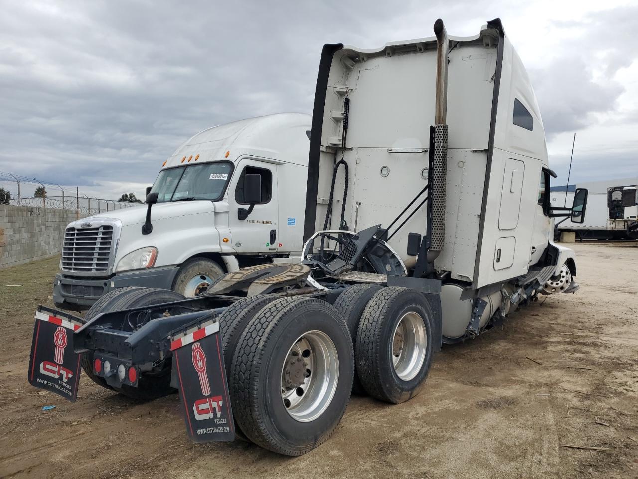 Kenworth T680 T680 Image 2