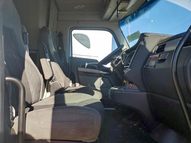 Kenworth T680 T680 Image 8