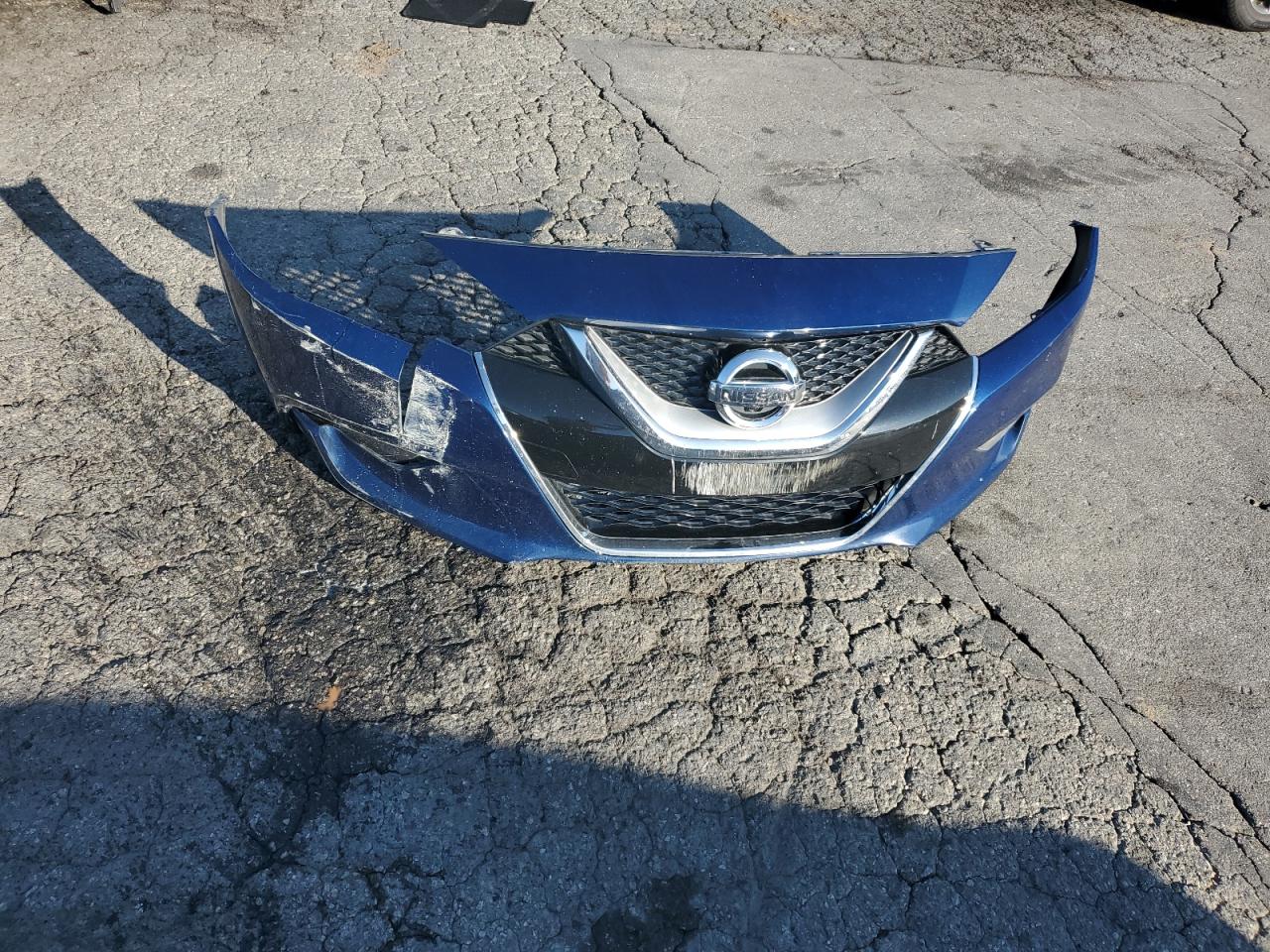 Nissan Maxima 3.5s Image 4