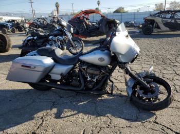  Salvage Harley-Davidson Flhxs