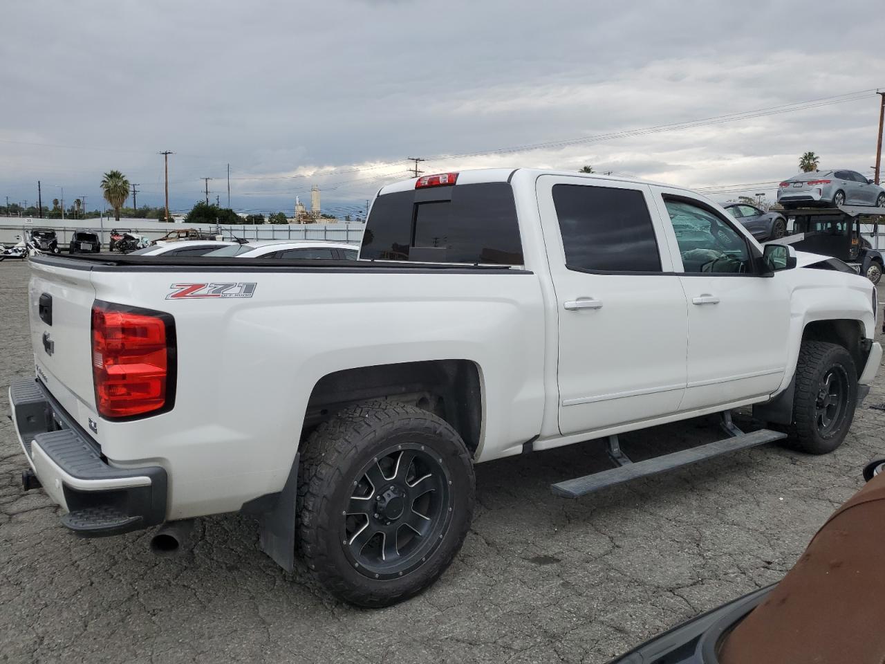 Chevrolet Silverado K1500 Lt Image 11
