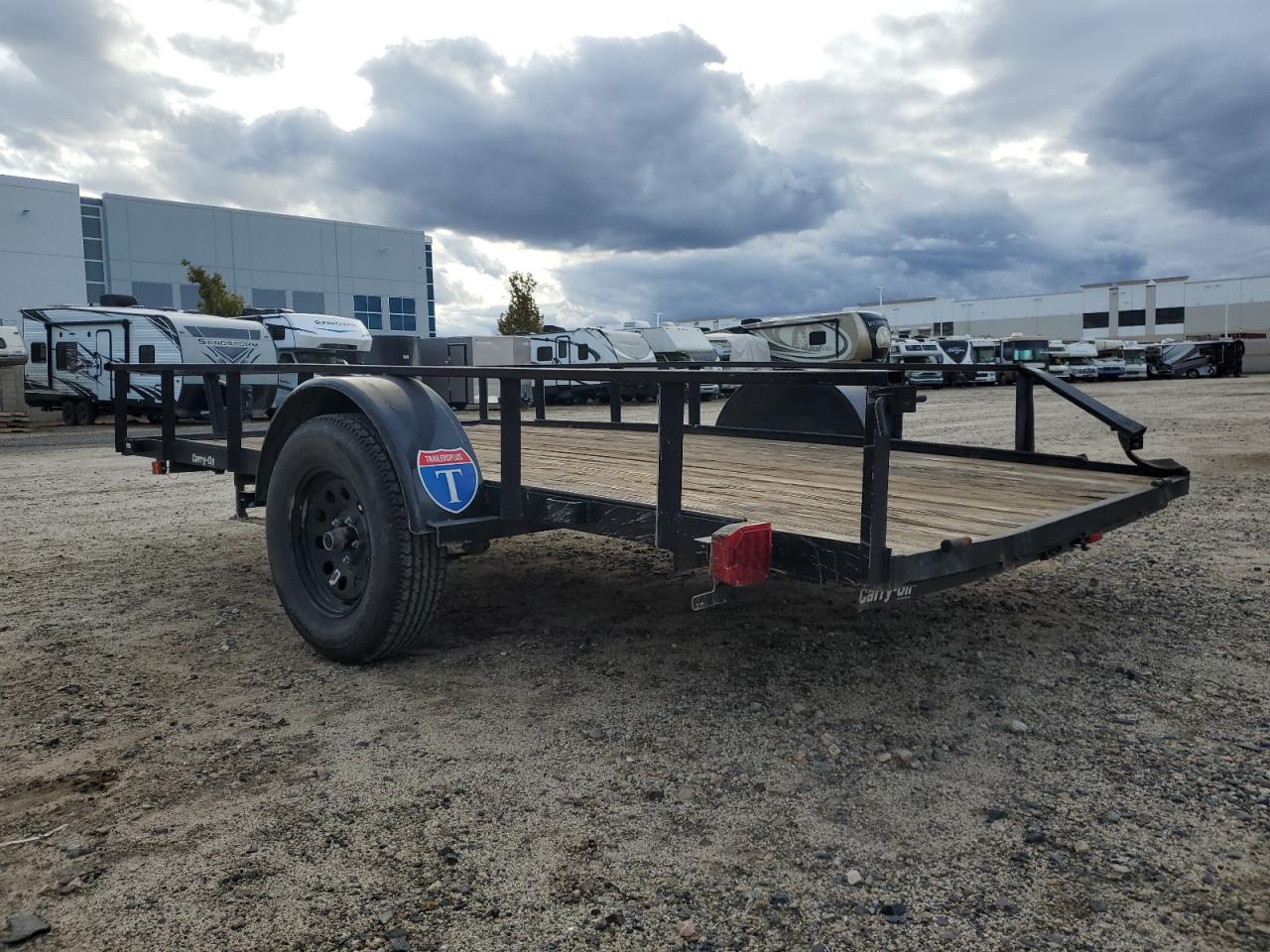 Carry On Other Image 8