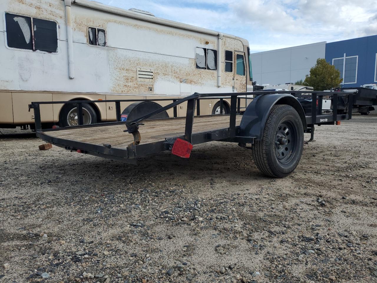 Carry On Other Image 3