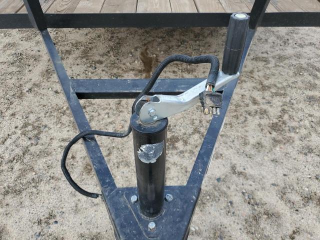 Carry On Other Image 7