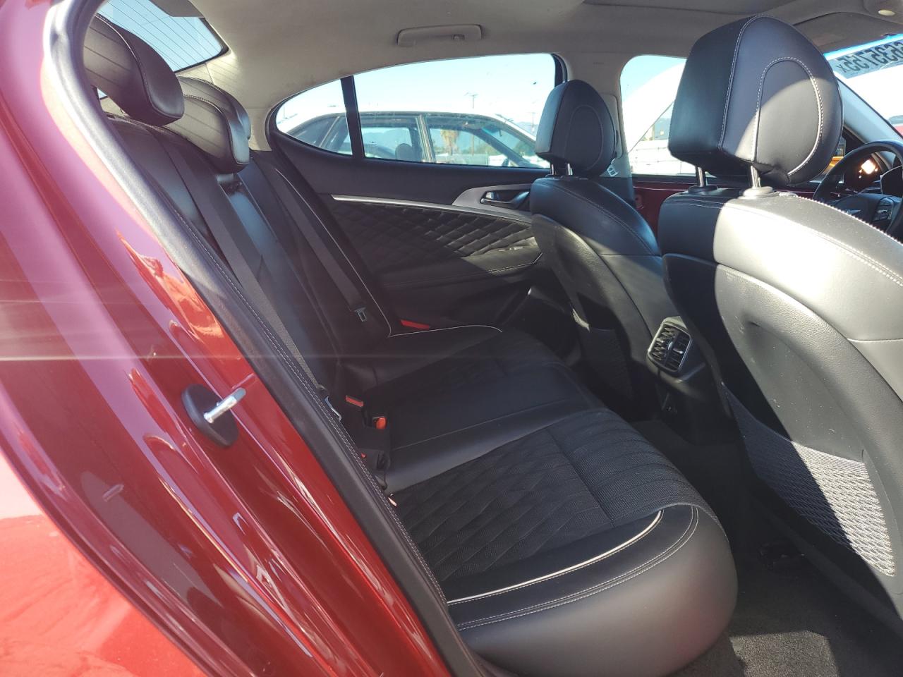 Genesis G70 Prestige Image 10