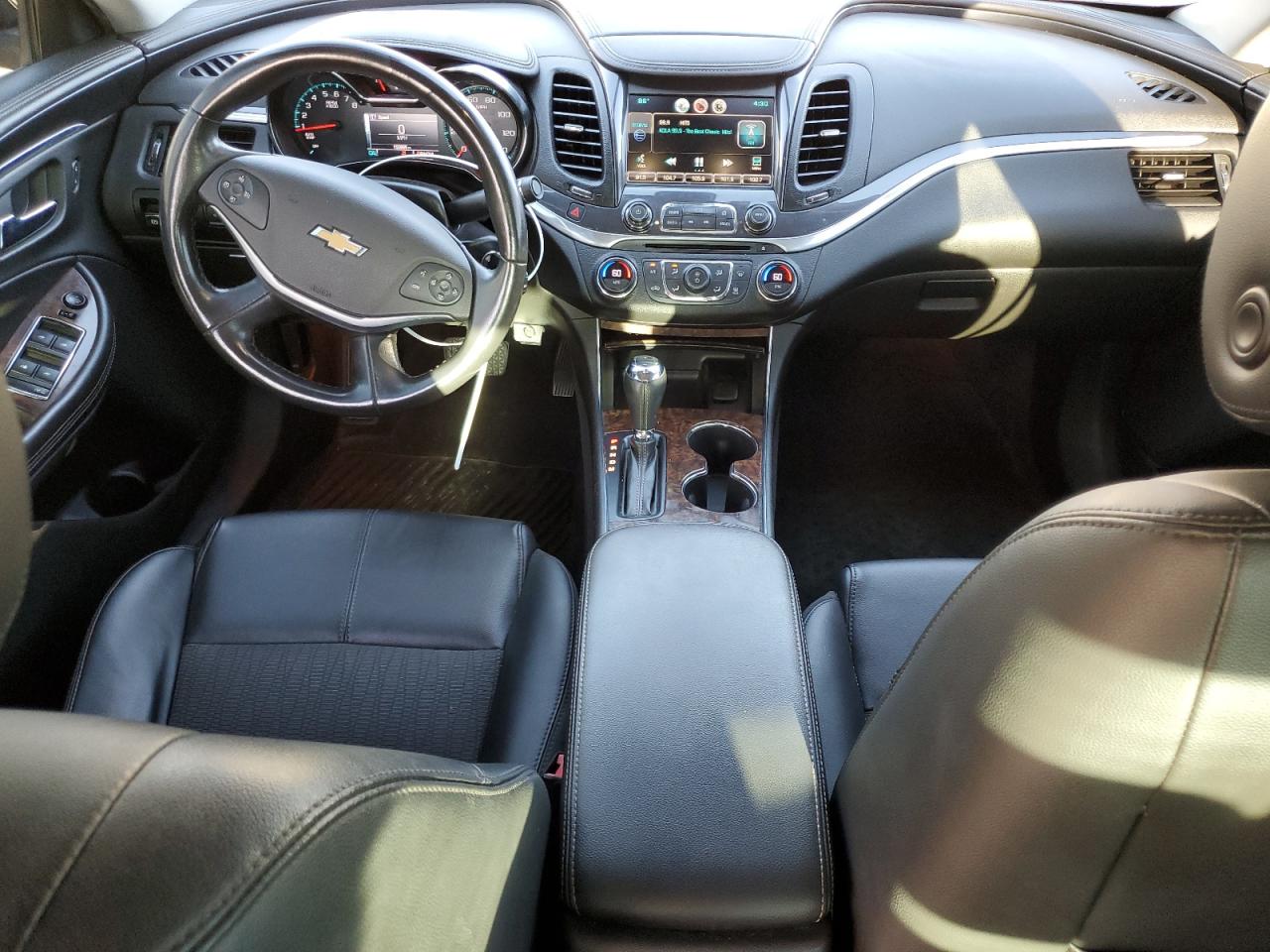 Chevrolet Impala Lt Image 5