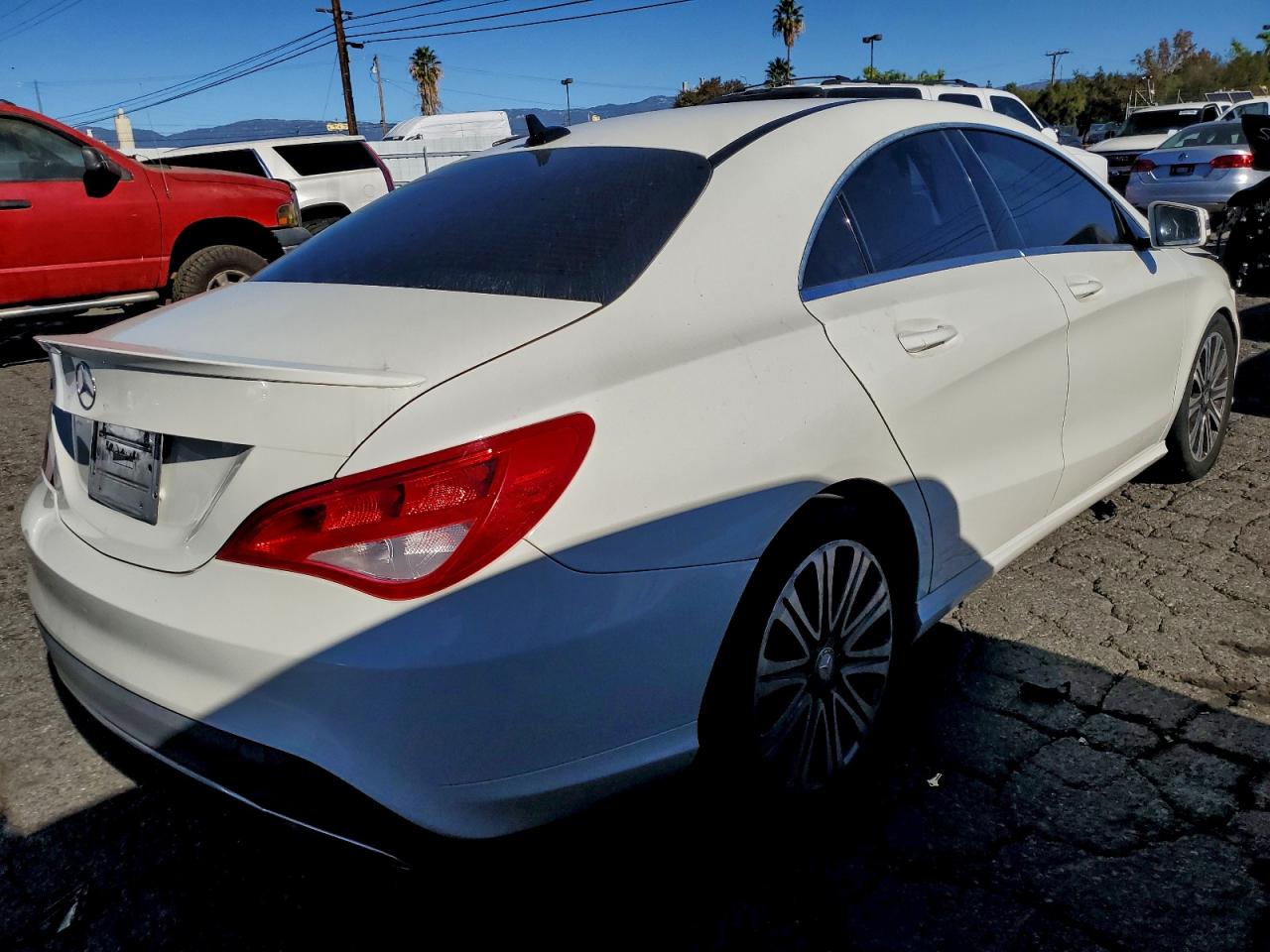 Mercedes-Benz Cla-class 250 Image 4