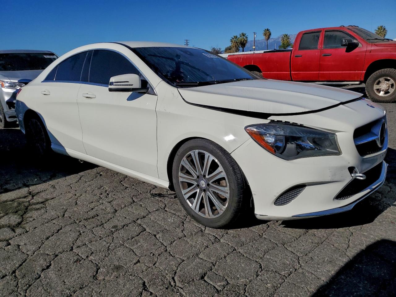 Mercedes-Benz Cla-class 250 Image 5