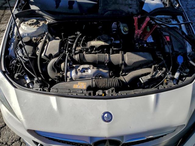 Mercedes-Benz Cla-class 250 Image 8