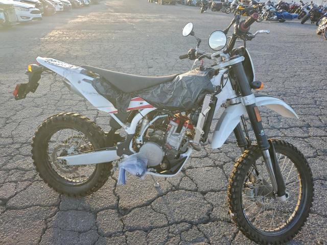  Salvage Husqvarna Motorcycle