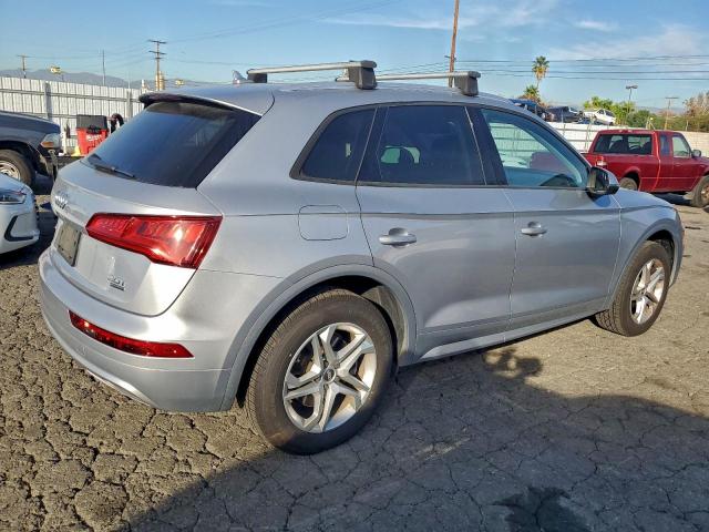 Audi Q5 Premium Image 2