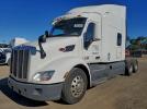 Peterbilt 579 Image 2