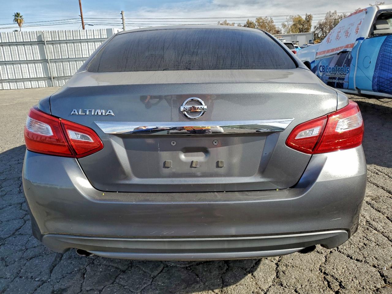 Nissan Altima 2.5 Image 9