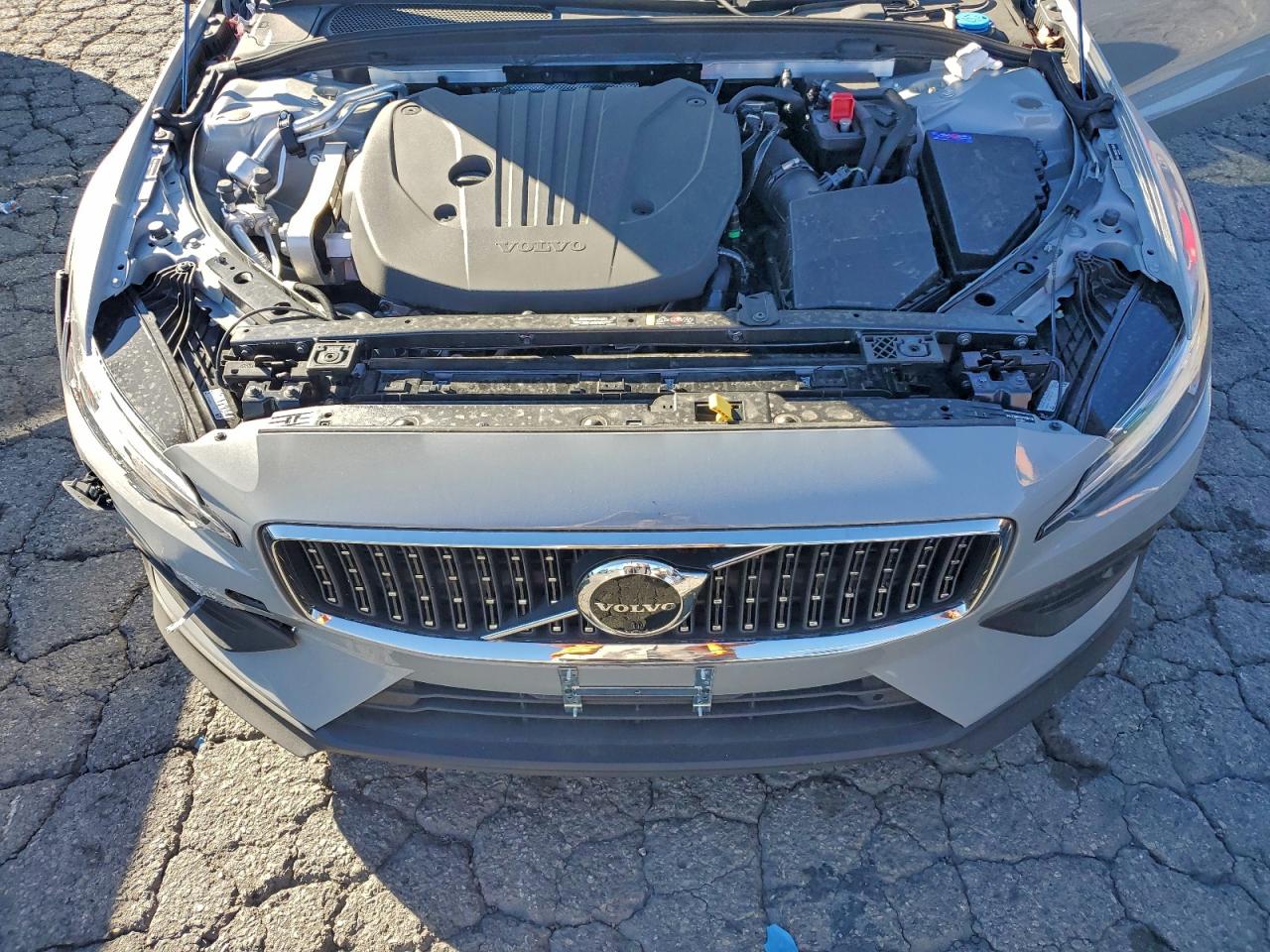 Volvo V60 Plus Image 12