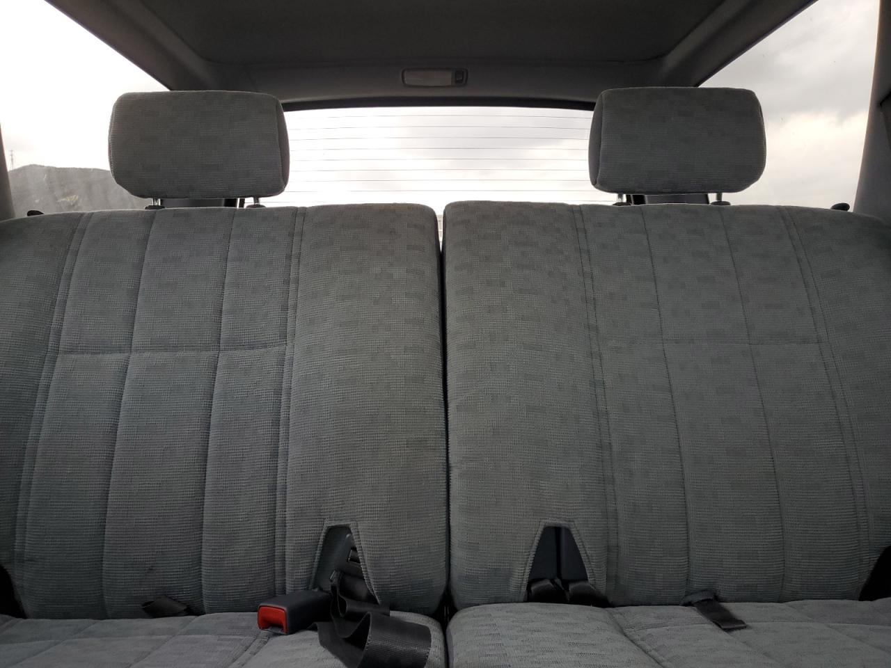 Toyota 4Runner Image 11