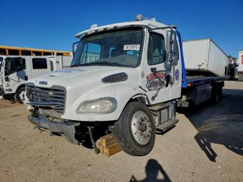  Salvage Freightliner M2