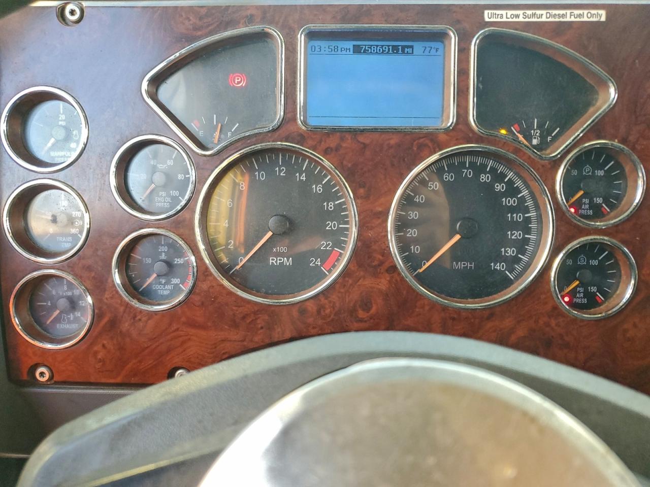 Mack Pinnacle Cxu600 Image 10