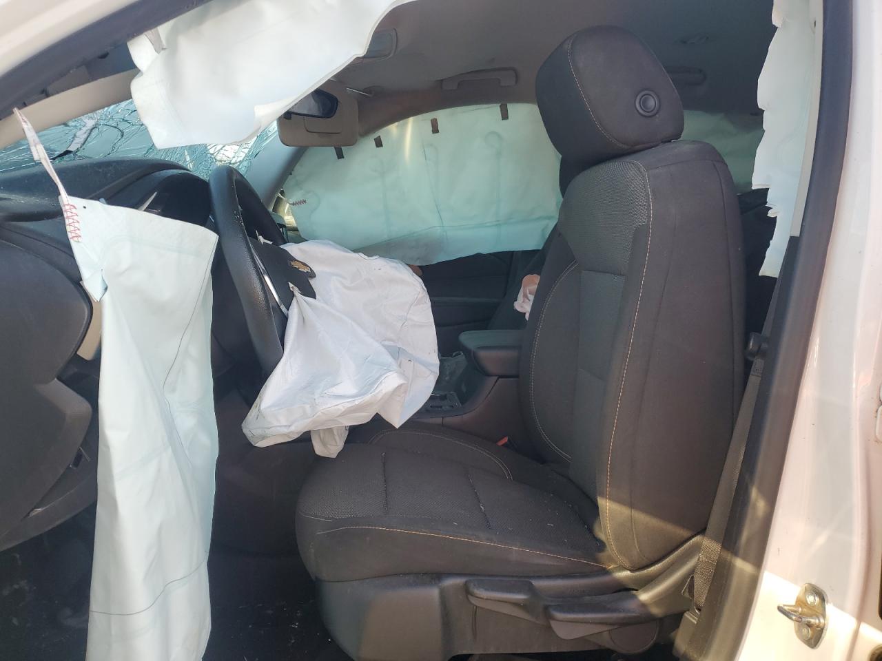 Chevrolet Traverse Ls Image 6