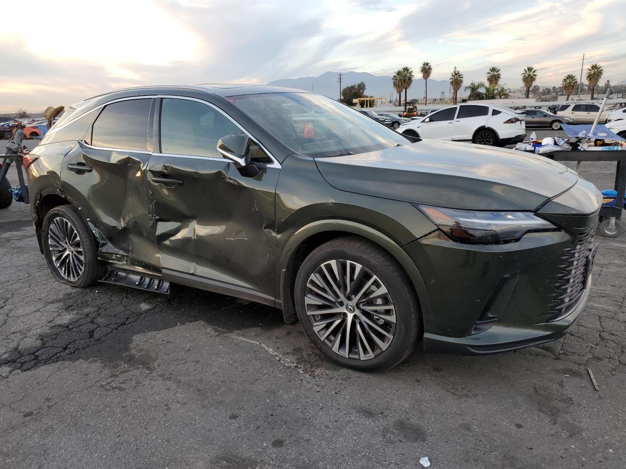 Lexus RX 350h Base Image 4