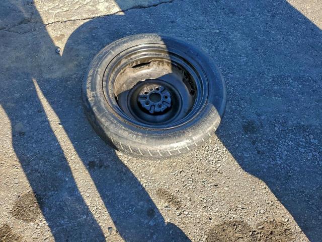 Hyundai ACCENT Gls Image 12