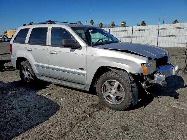 Jeep Grand Cherokee Laredo Image 14