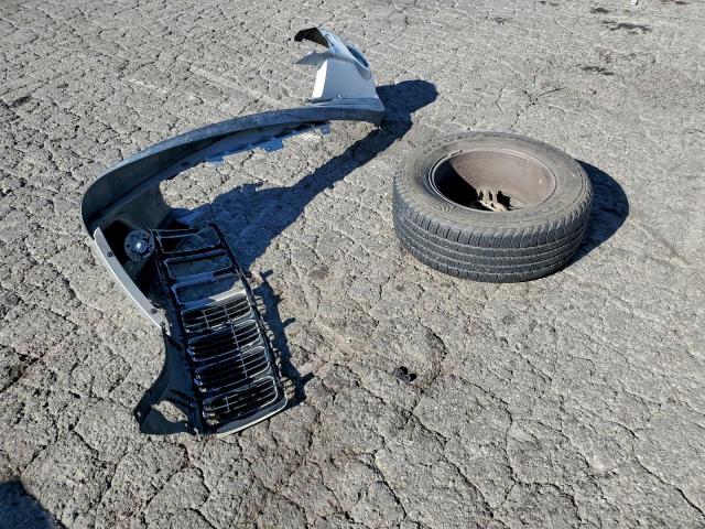 Jeep Grand Cherokee Laredo Image 11