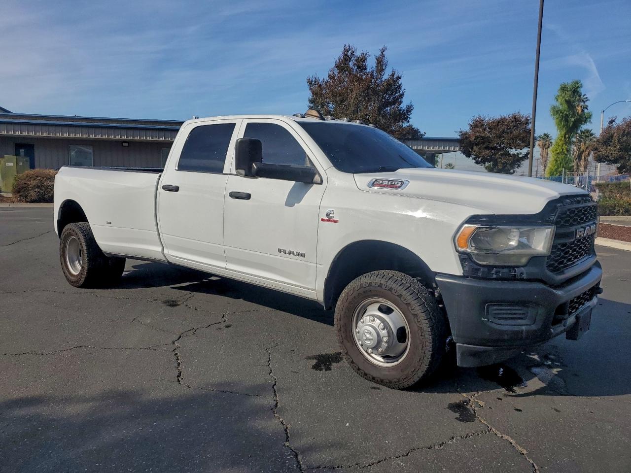 Ram 3500 Tradesman Image 2