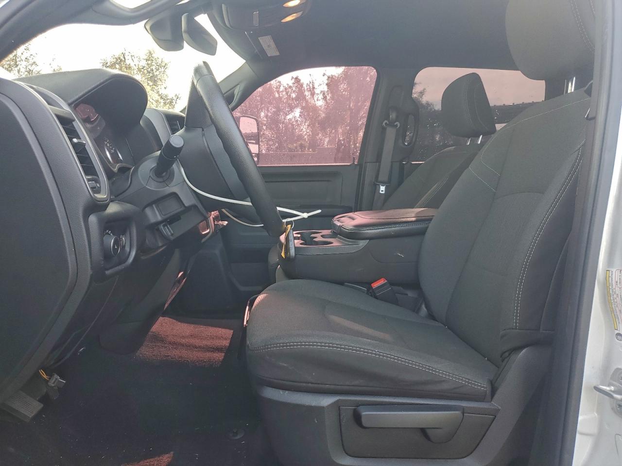 Ram 3500 Tradesman Image 8