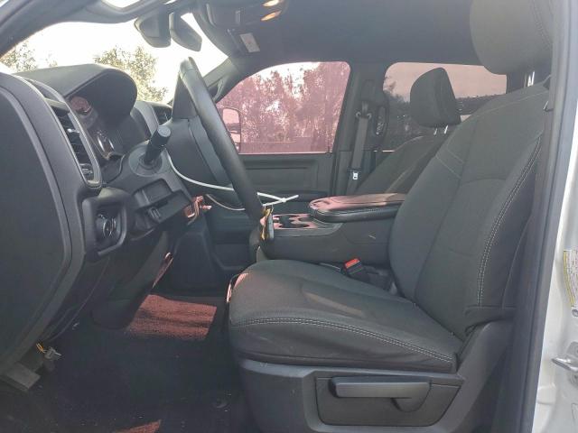 Ram 3500 Tradesman Image 8