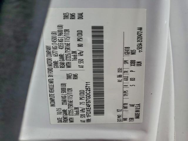 Ford Econoline E450 Super Duty Cutaway Van Image 2