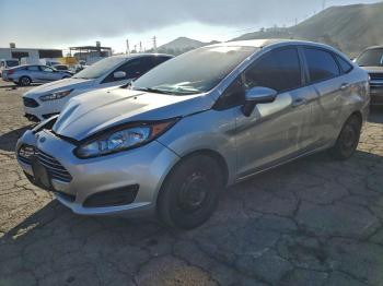  Salvage Ford Fiesta