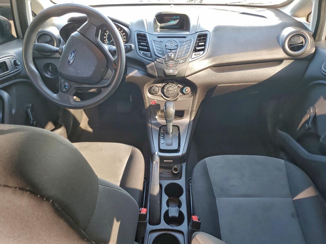 Ford Fiesta S Image 9