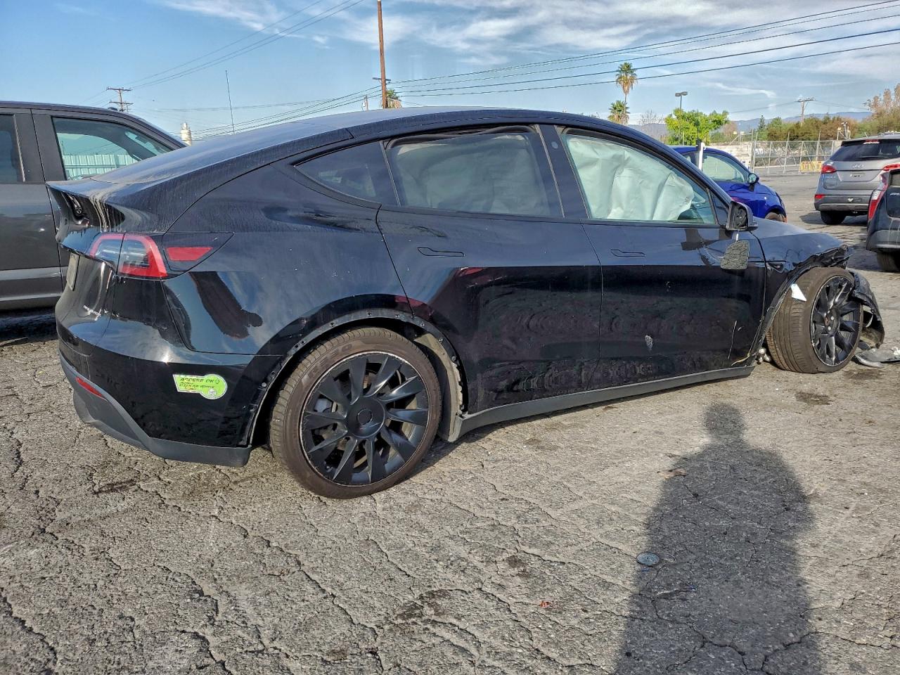 Tesla Model Y Image 2