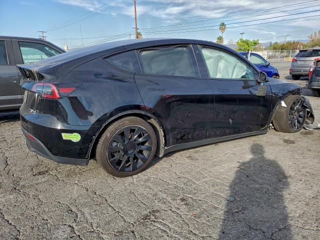 Tesla Model Y Image 2