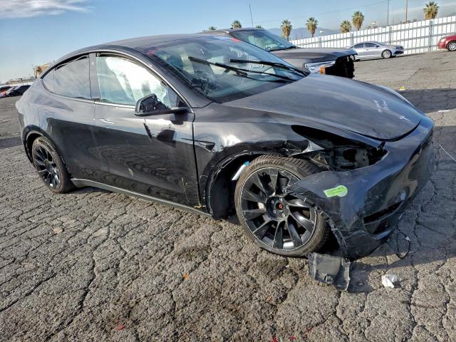 Tesla Model Y Image 10