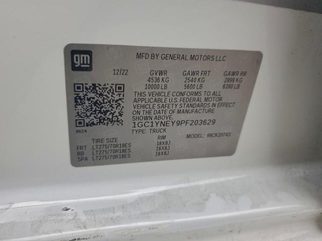 Chevrolet Silverado K2500 Heavy Duty Lt Image 12