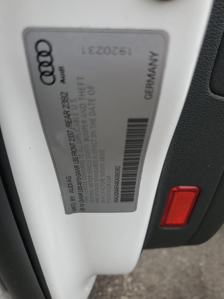 Audi A4 Premium Image 5