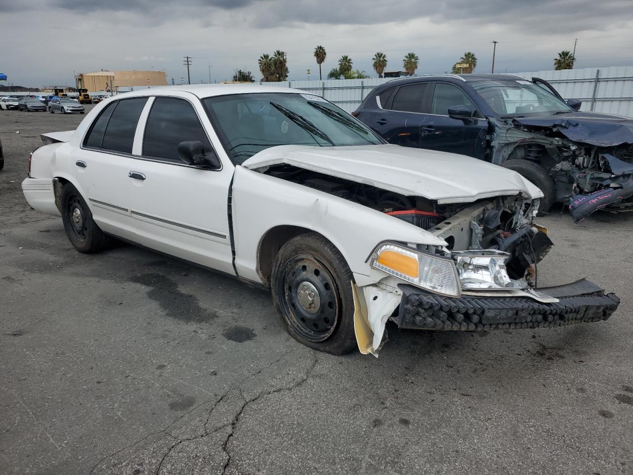 Ford Crown Vic Police Interceptor Image 13