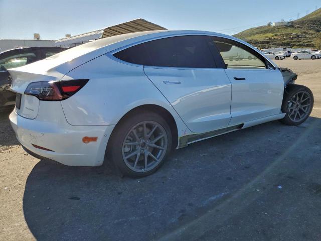 Tesla Model 3 Image 2