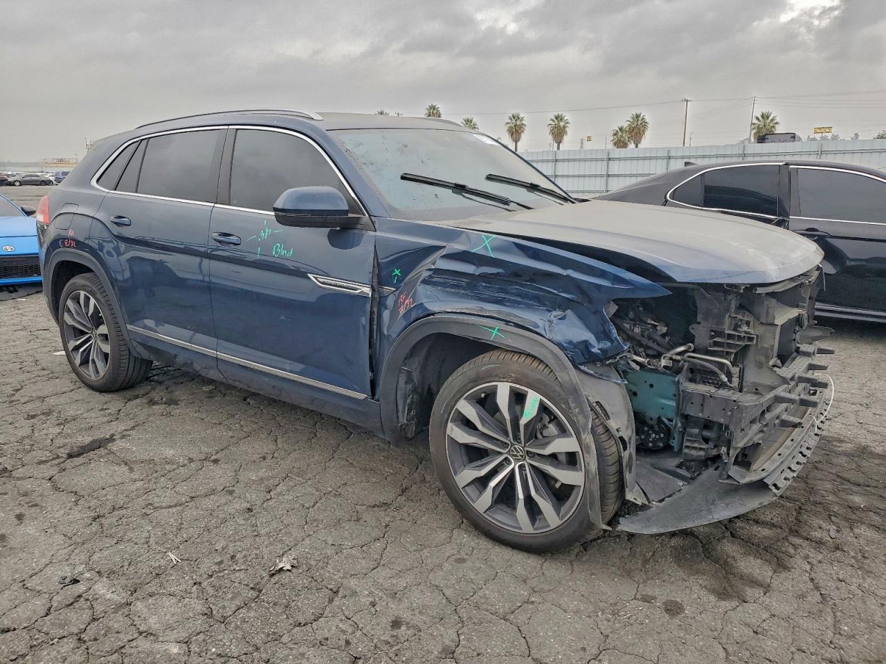 Volkswagen Atlas Sel R-line Image 6