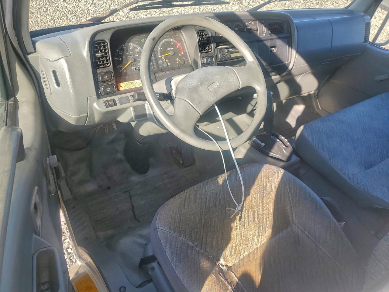 Mitsubishi Fe 649 649 Image 3