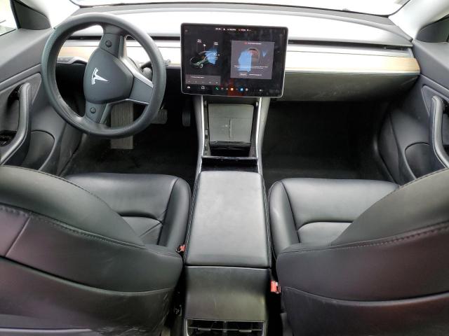 Tesla Model 3 Image 11