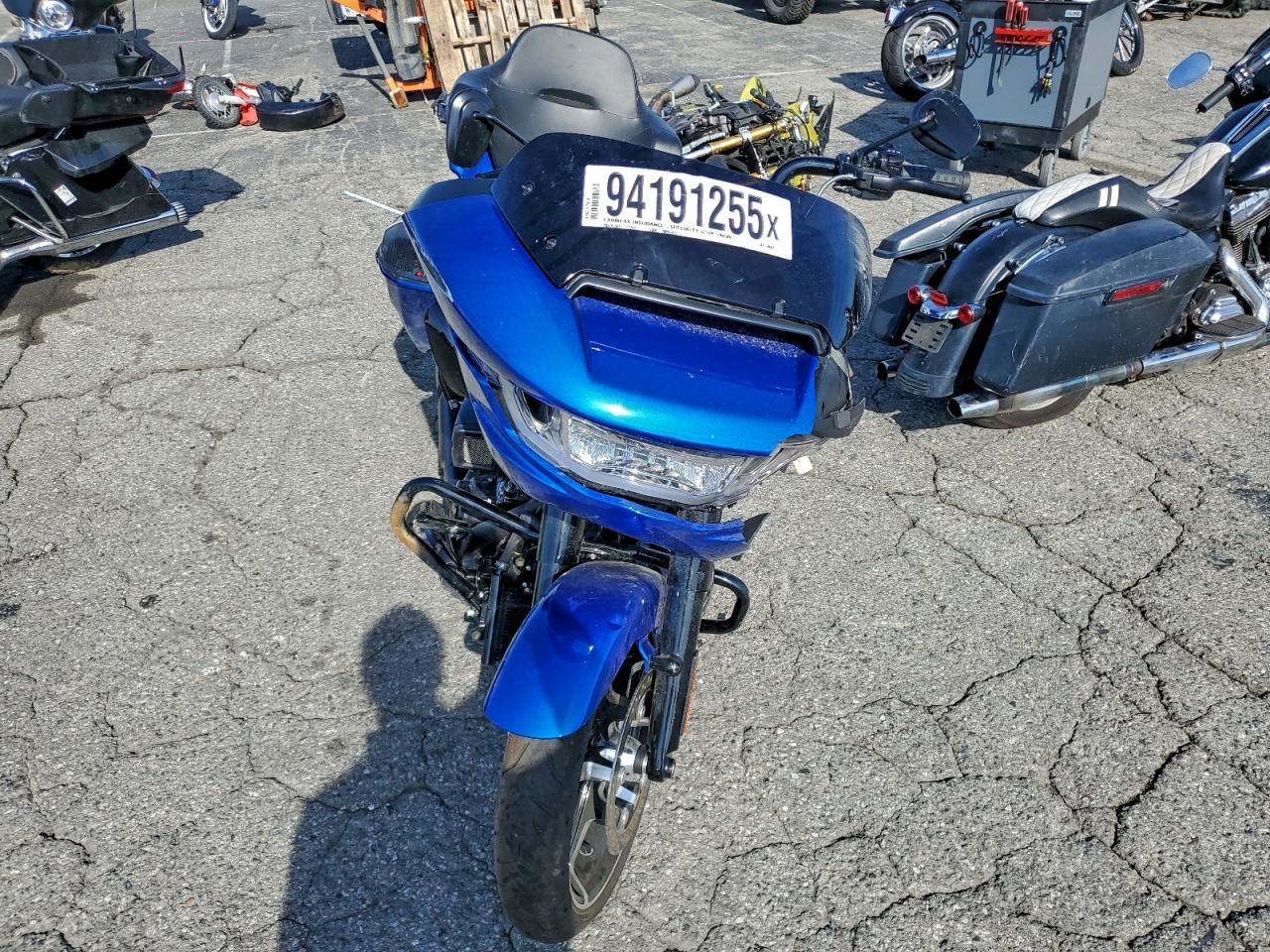 Harley-Davidson Fl Image 8