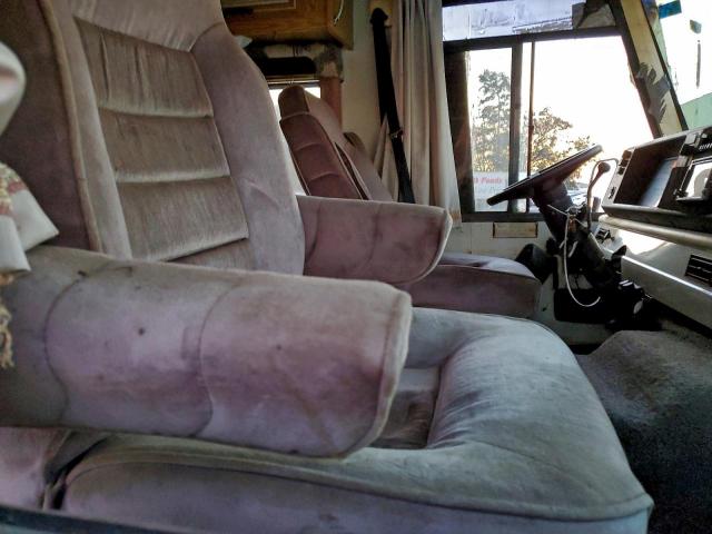 Chevrolet P30 Image 4